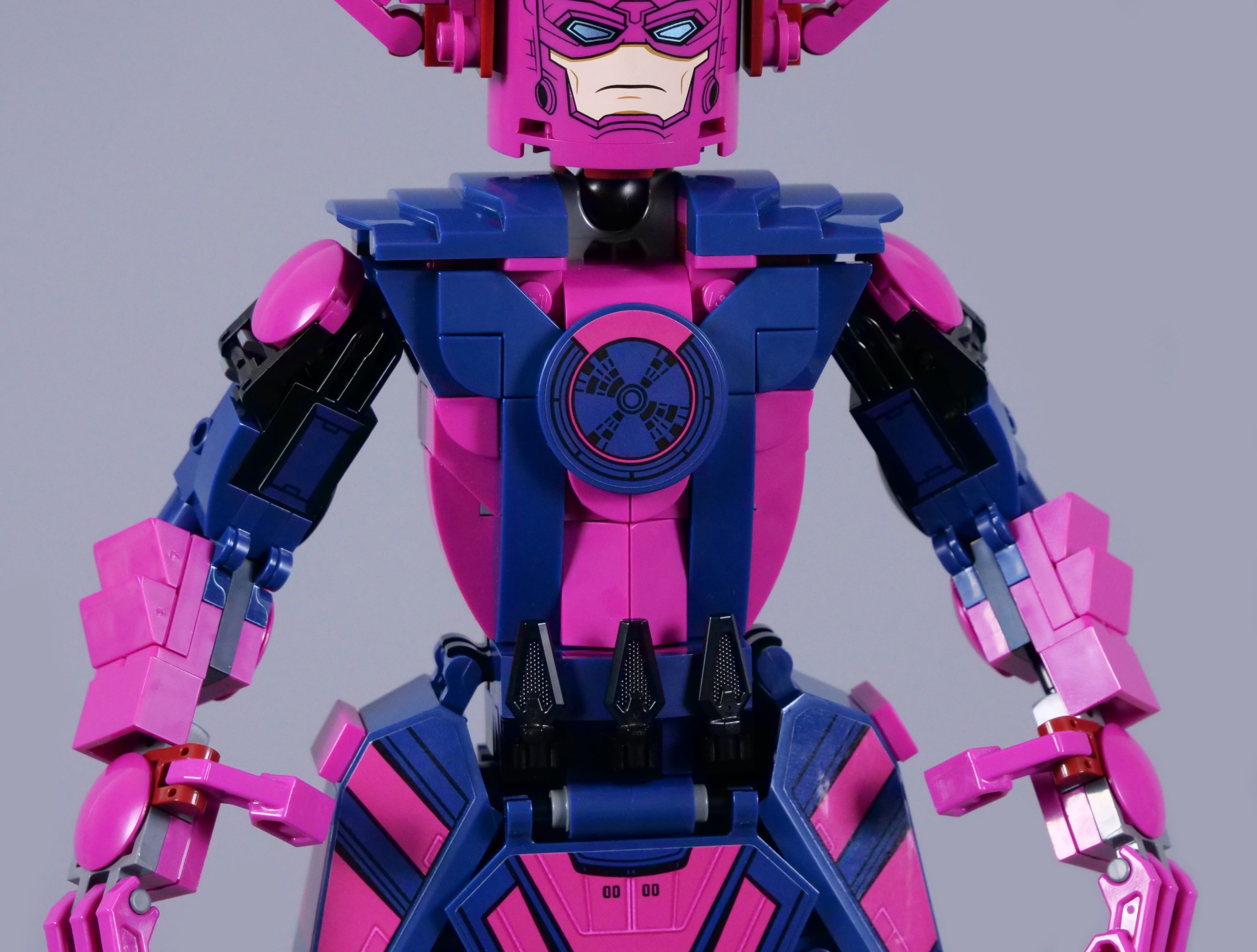 LEGO Marvel Super Heroes 76316 Fantastic Four vs. Galactus